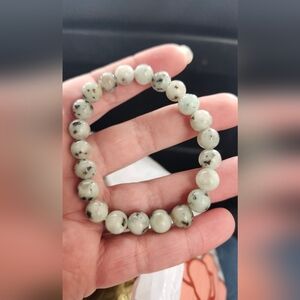 Kiwi Jasper Bracelet